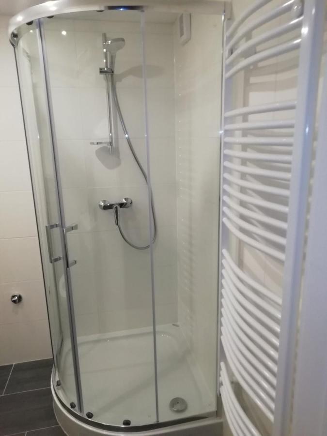 Ferienwohnung Luxury New Cozy Flat At Dob Street Nearby Gozsdu Court Budapest Exterior foto